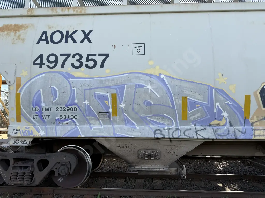 AOKX497357 - NORTH-AMERICA