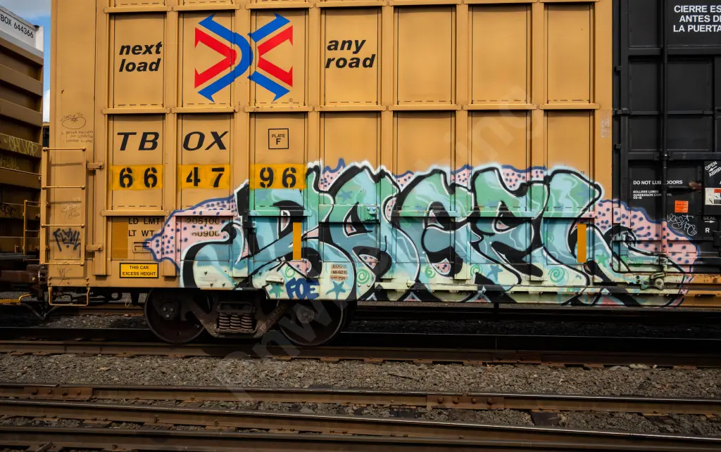 TBOX664796 - NORTH-AMERICA