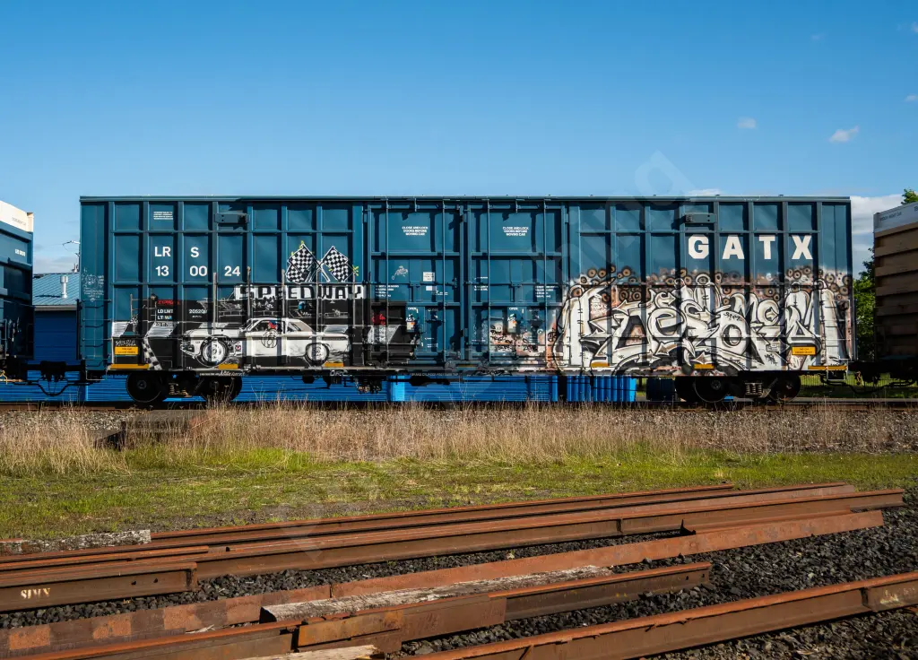 LRS130024 - NORTH-AMERICA