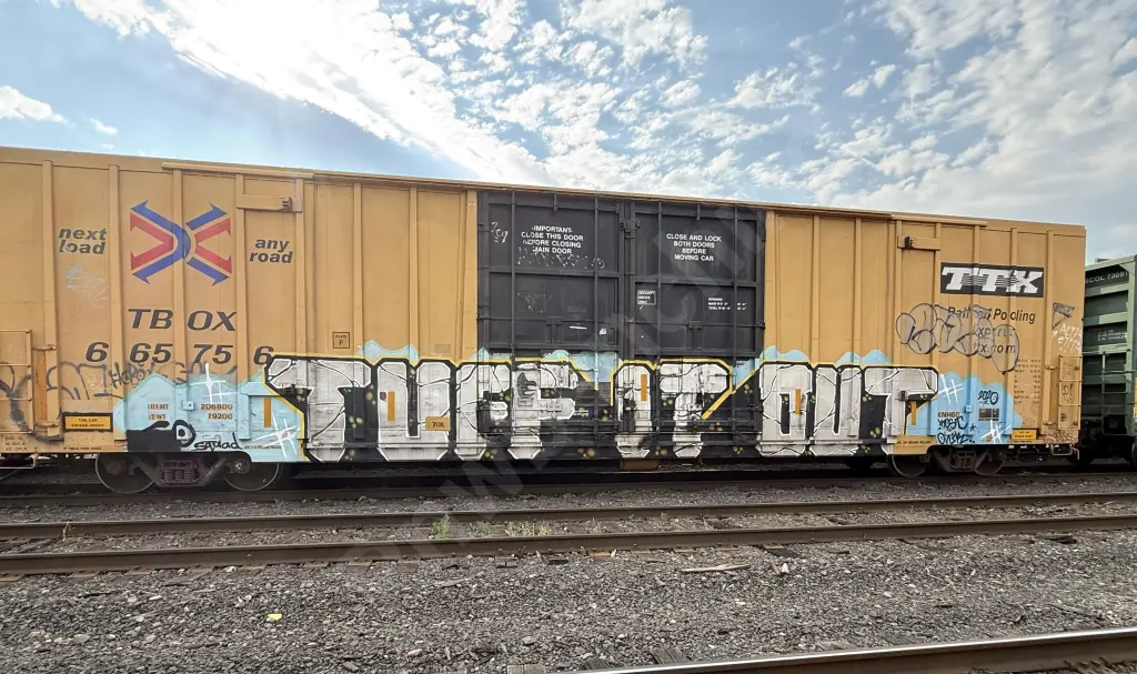 TBOX665756 - NORTH-AMERICA