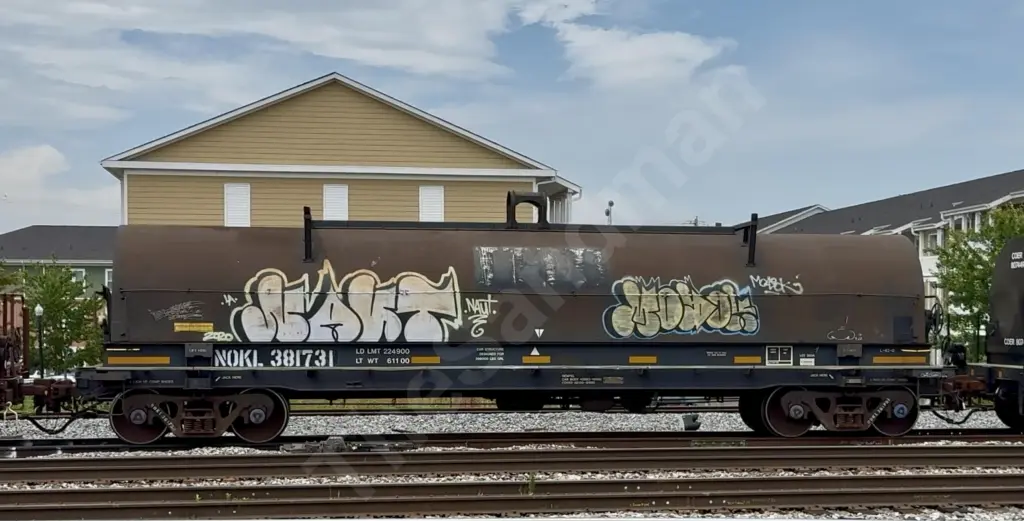 NOKL381731 - NORTH-AMERICA