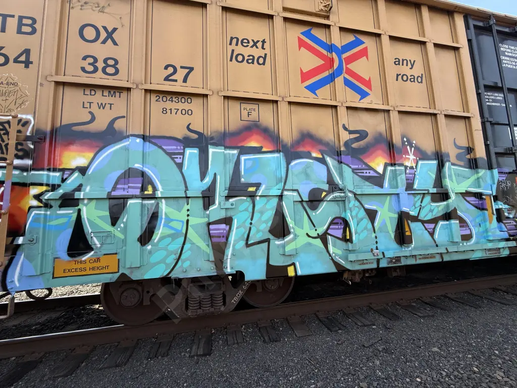 TBOX643827 - NORTH-AMERICA