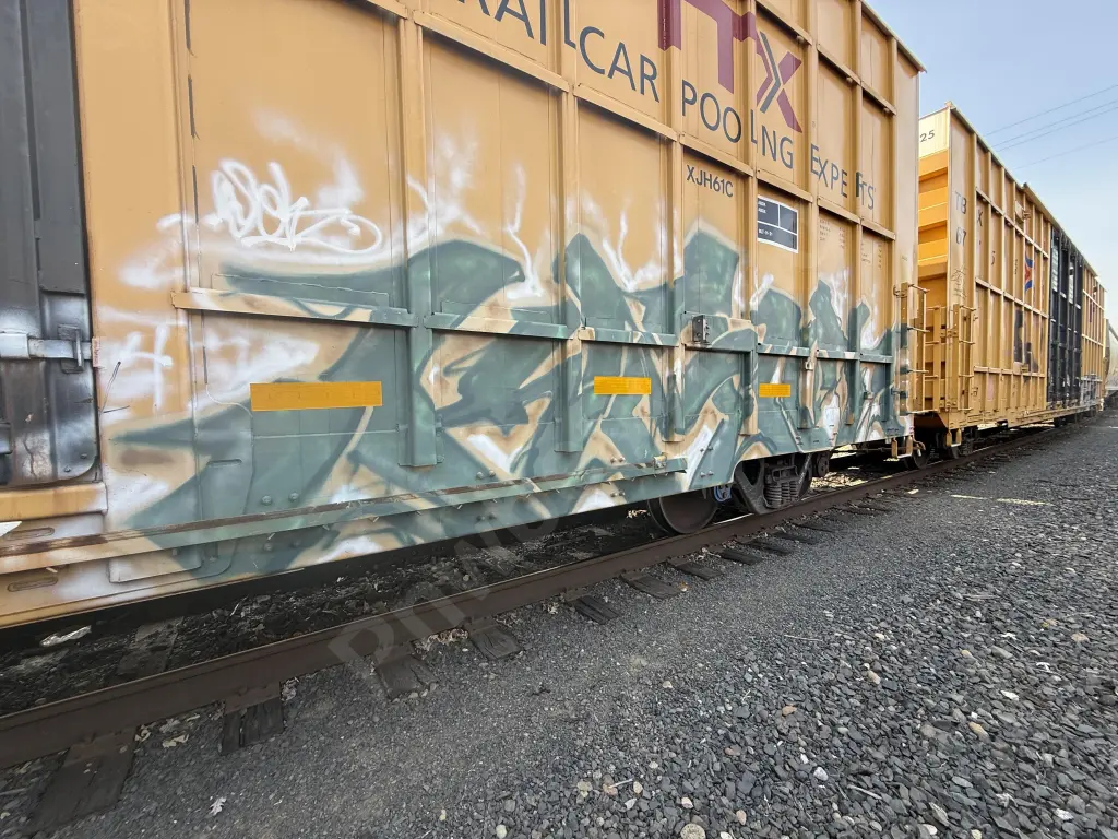 TBOX676427 - NORTH-AMERICA