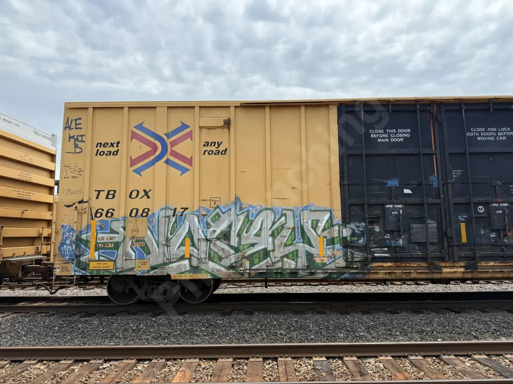TBOX660817 - NORTH-AMERICA