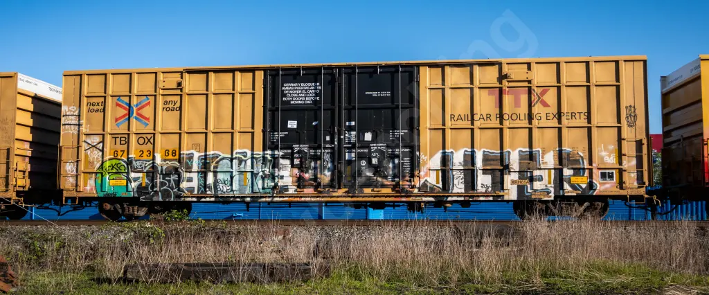 TBOX672368 - NORTH-AMERICA