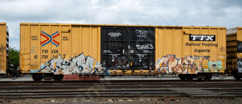TBOX670363 - NORTH-AMERICA
