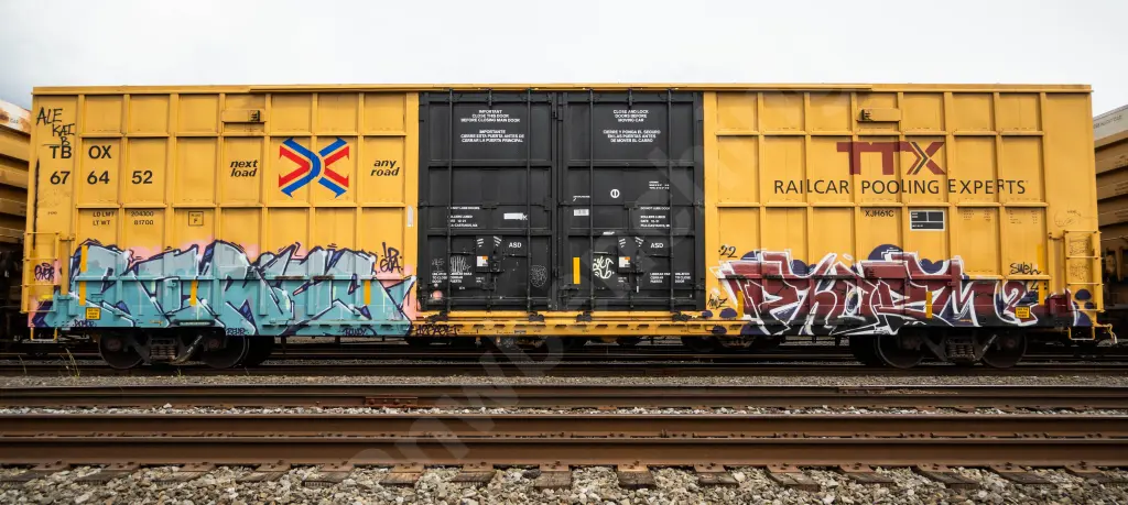 TBOX676452 - NORTH-AMERICA