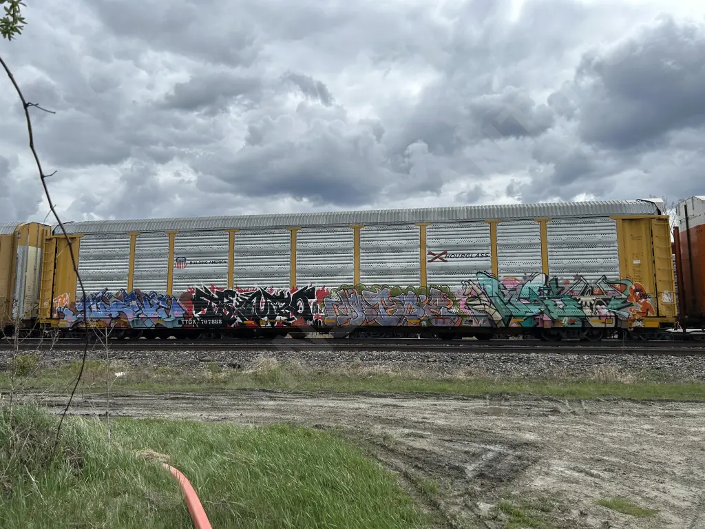TTGX707888 - NORTH-AMERICA
