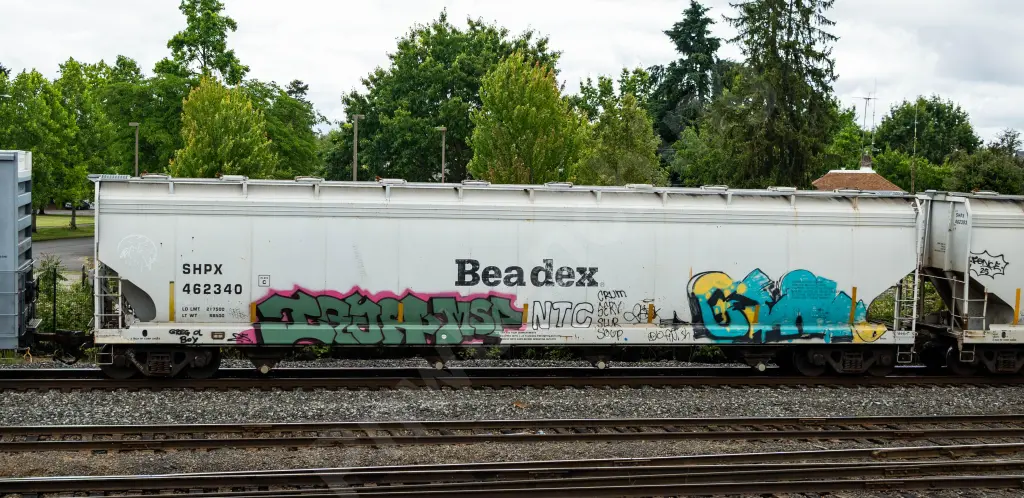 SHPX462340 - NORTH-AMERICA