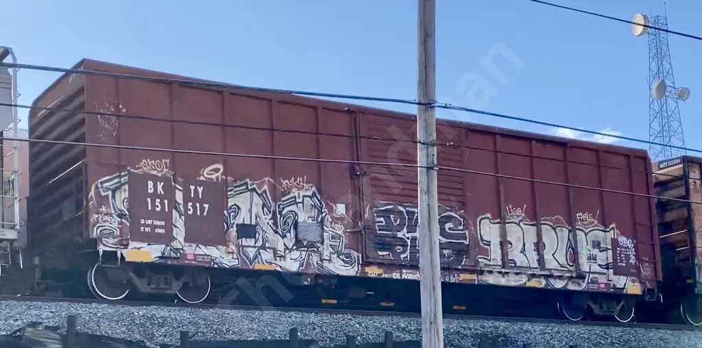 BKTY151517 - NORTH-AMERICA