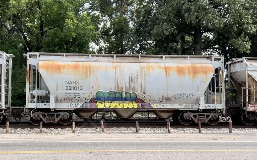 NAHX321013 - NORTH-AMERICA