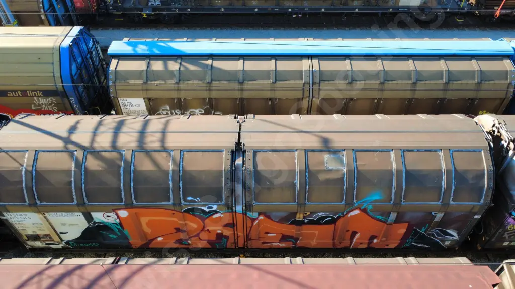 Train photo