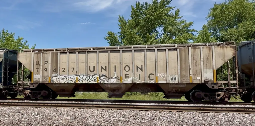 UP79427 - NORTH-AMERICA