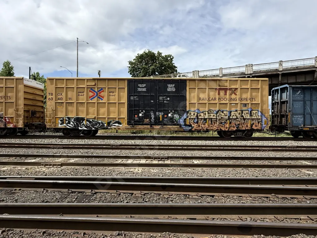 TBOX634011 - NORTH-AMERICA