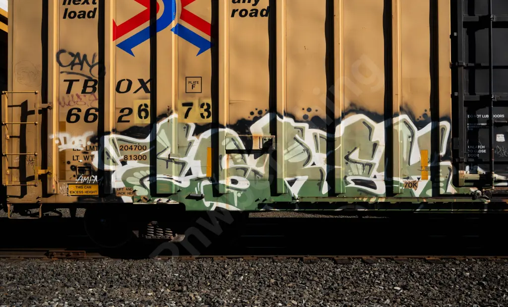 TBOX662673 - NORTH-AMERICA