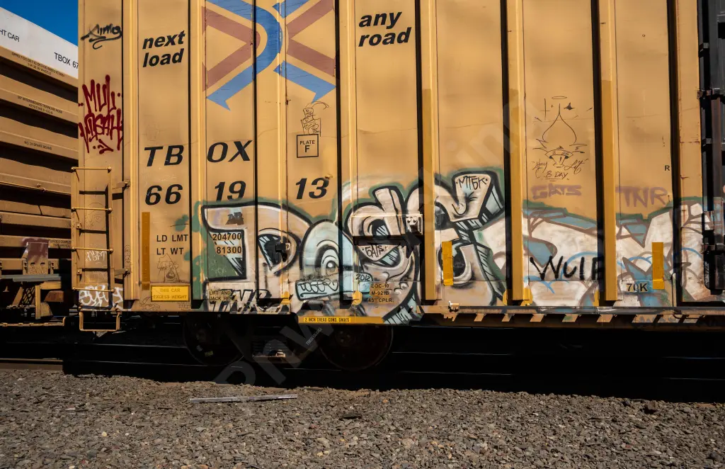 TBOX661913 - NORTH-AMERICA