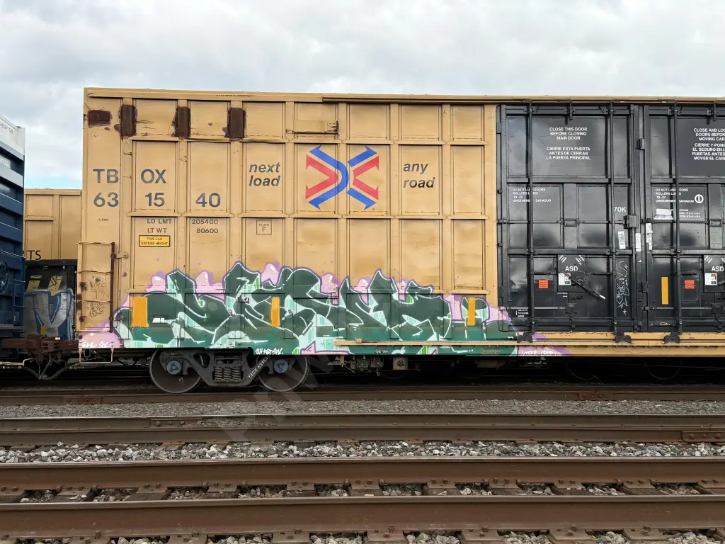 TBOX631540 - NORTH-AMERICA