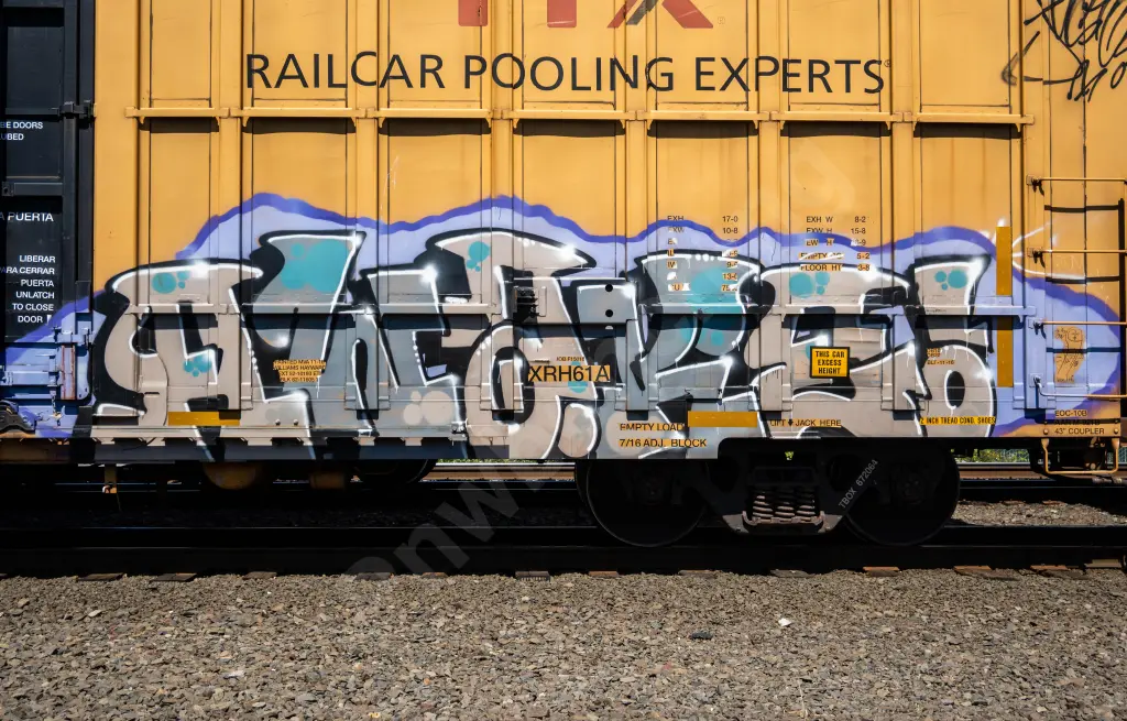 TBOX672064 - NORTH-AMERICA