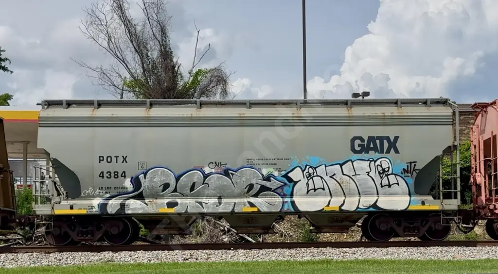 POTX4384 - NORTH-AMERICA