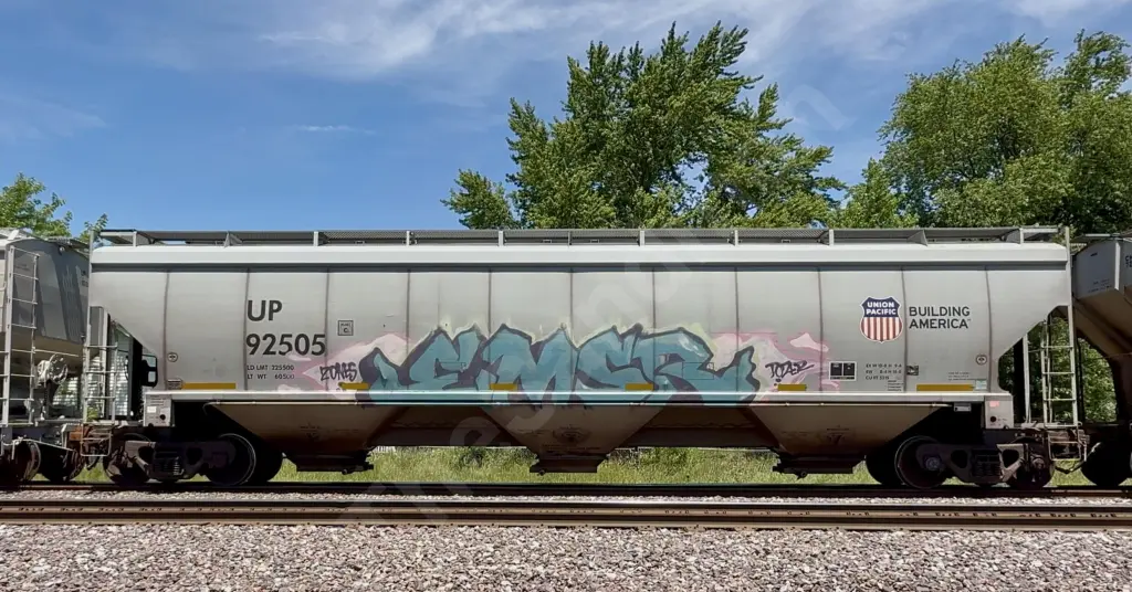 UP92505 - NORTH-AMERICA