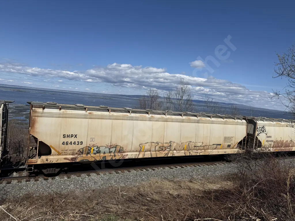 SHPX464439 - NORTH-AMERICA
