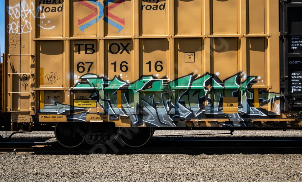 TBOX671616 - NORTH-AMERICA