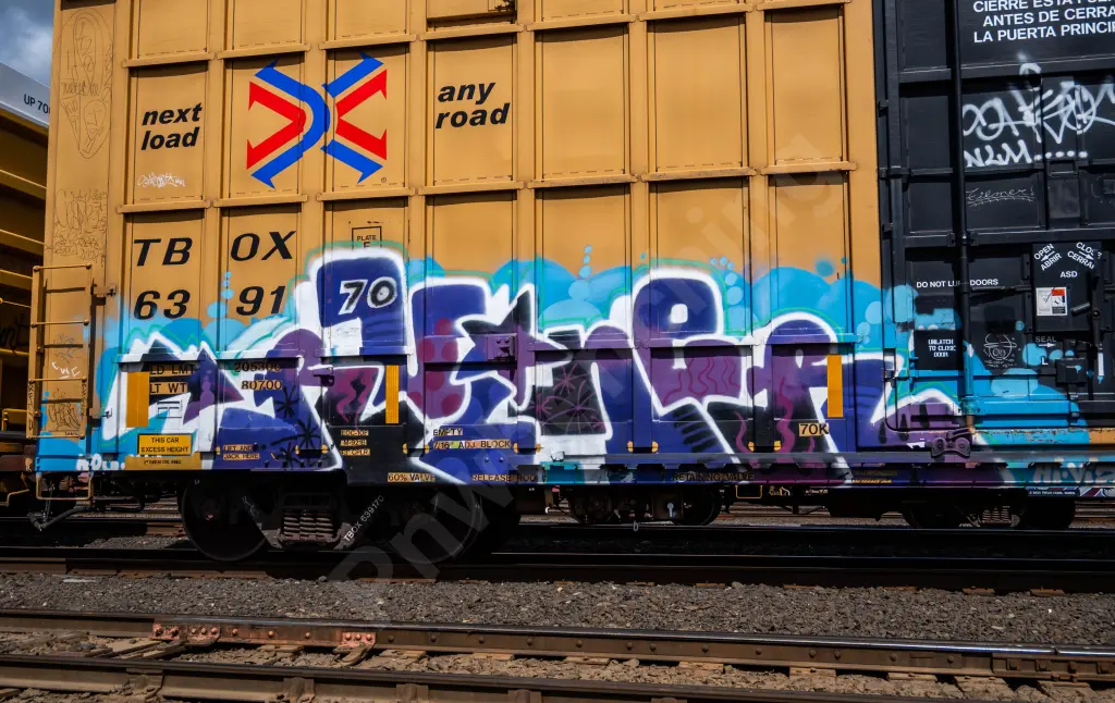 TBOX639170 - NORTH-AMERICA