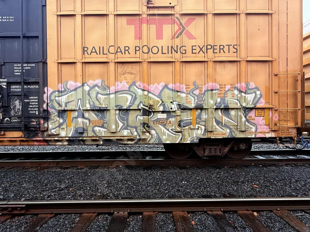 TBOX671696 - NORTH-AMERICA
