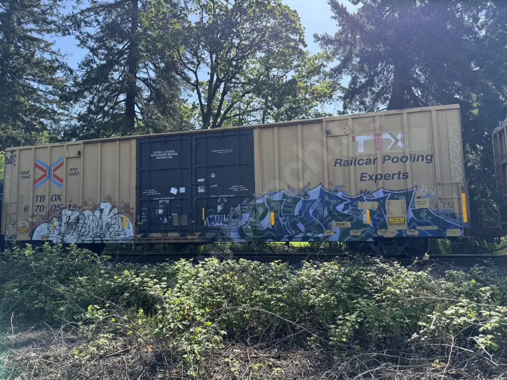 TBOX670051 - NORTH-AMERICA