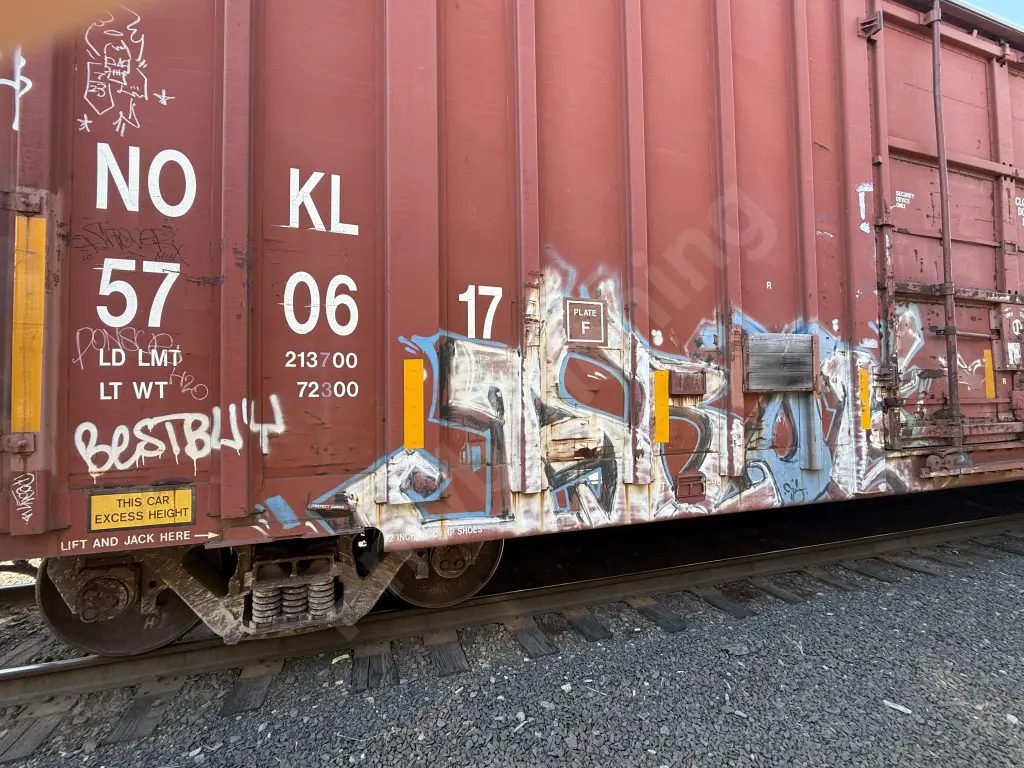 NOKL570617 - NORTH-AMERICA