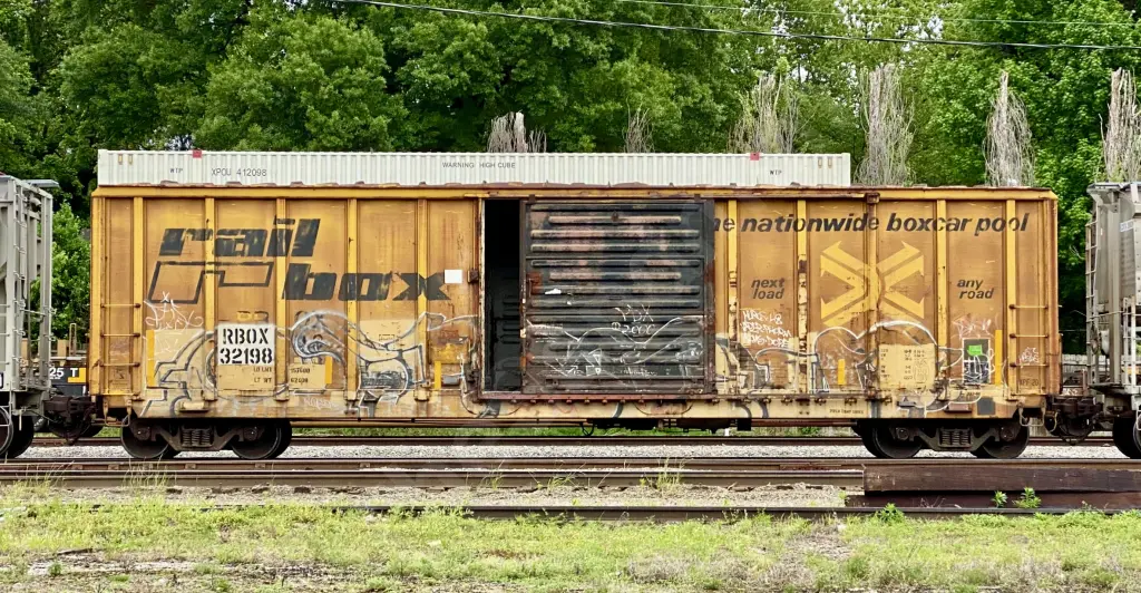 RBOX32198 - NORTH-AMERICA