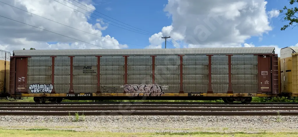 TTGX992675 - NORTH-AMERICA