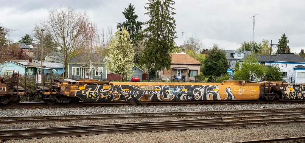 DTTX727586 - NORTH-AMERICA