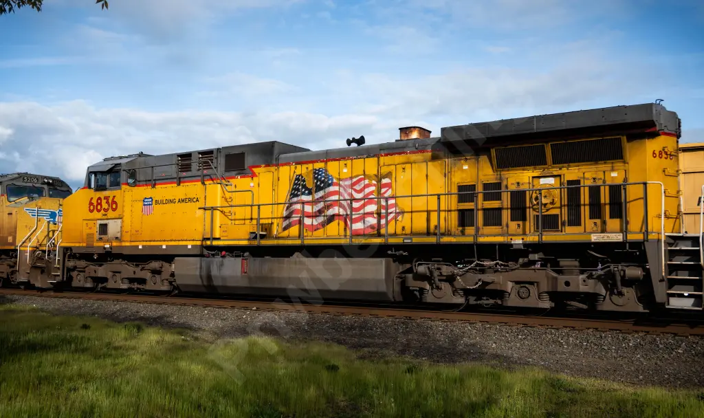 UP6836 - NORTH-AMERICA