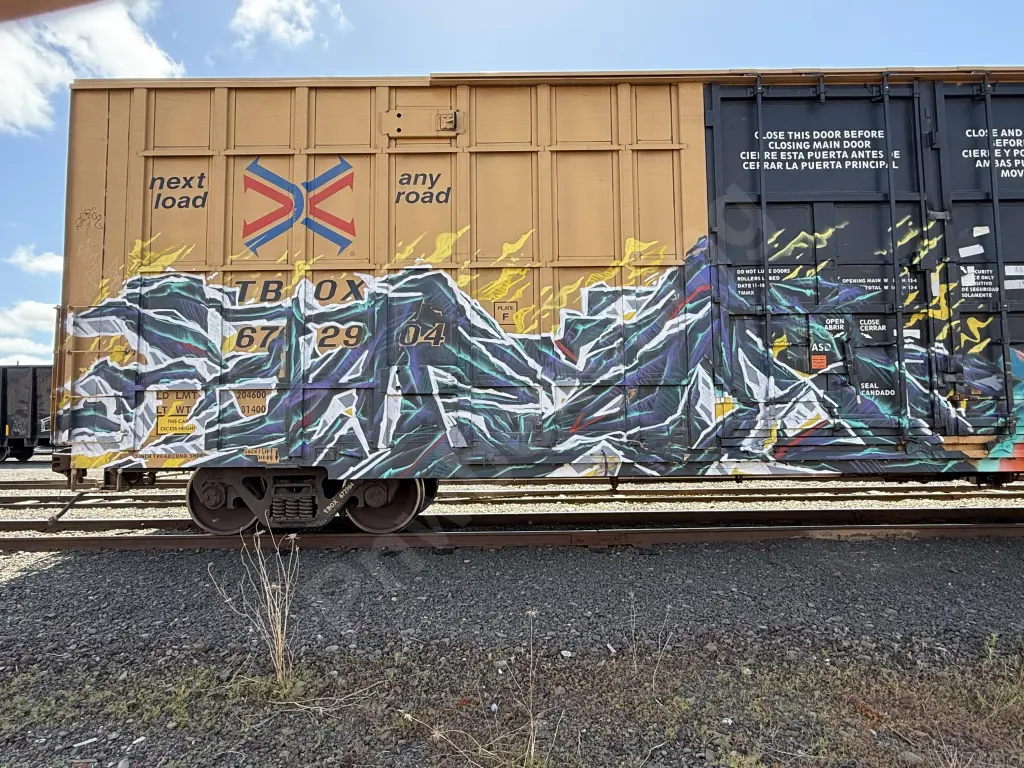TBOX672904 - NORTH-AMERICA