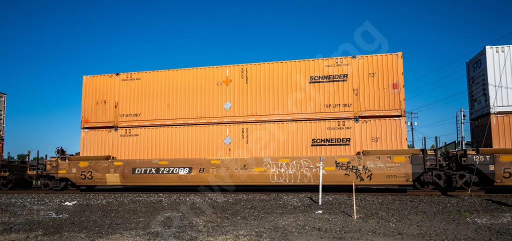 DTTX727098 - NORTH-AMERICA
