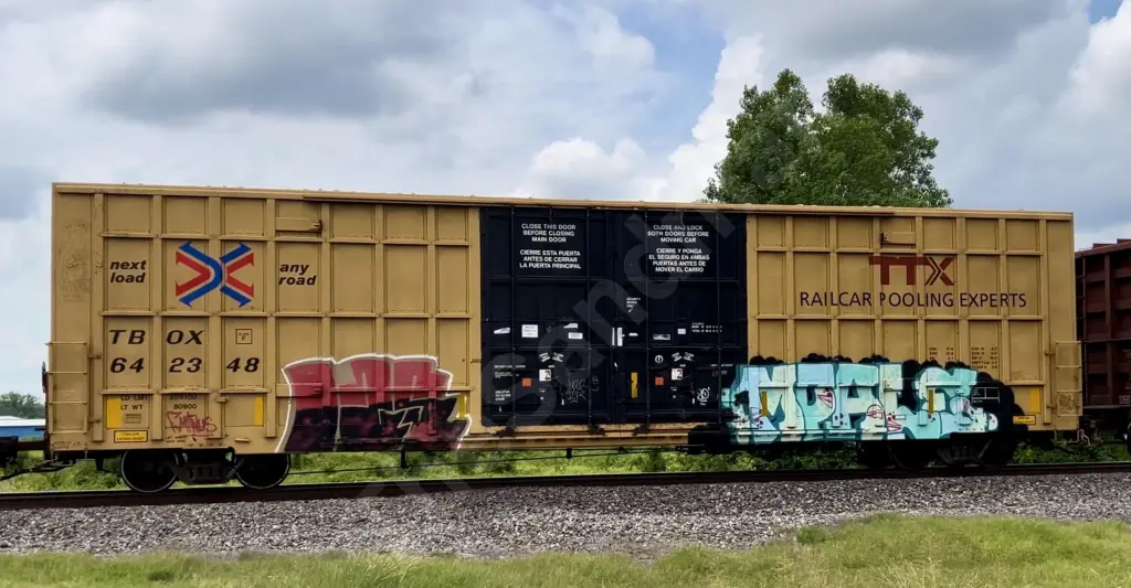 TBOX642348 - NORTH-AMERICA