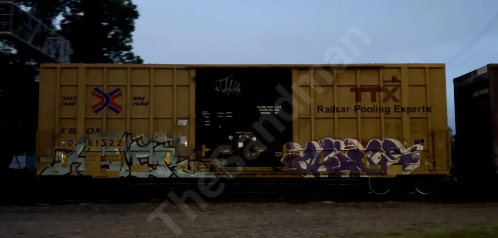 FBOX506122 - NORTH-AMERICA