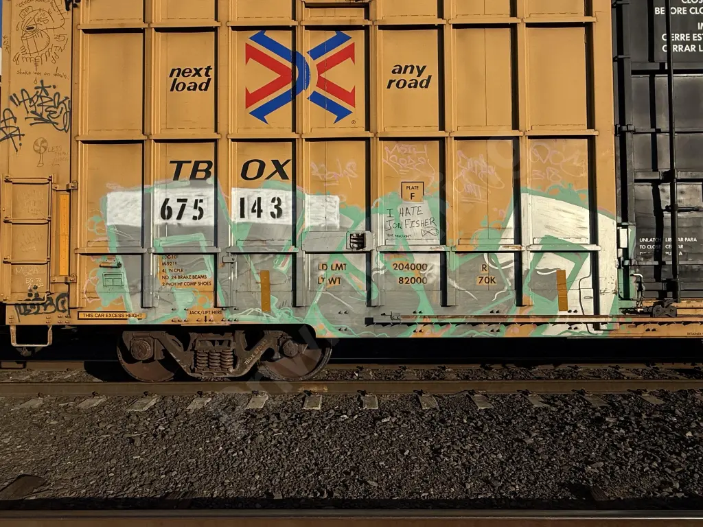 TBOX675143 - NORTH-AMERICA