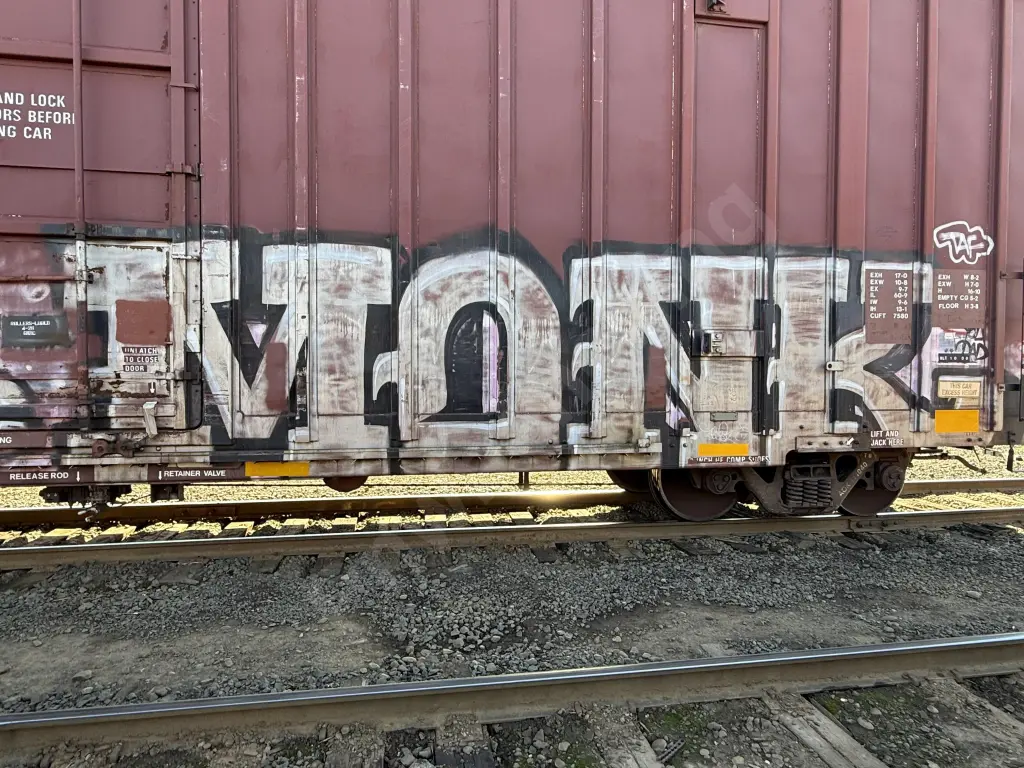AOK111040 - NORTH-AMERICA