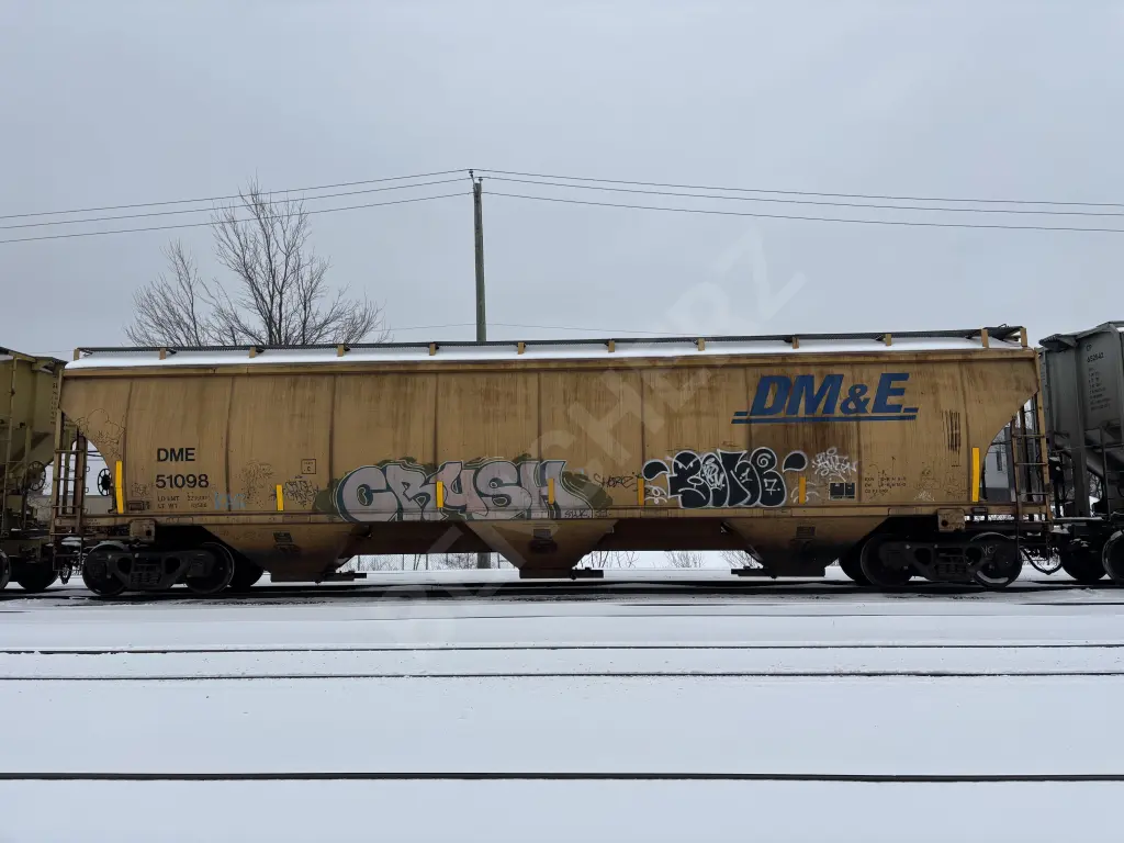 DME51098 - NORTH-AMERICA