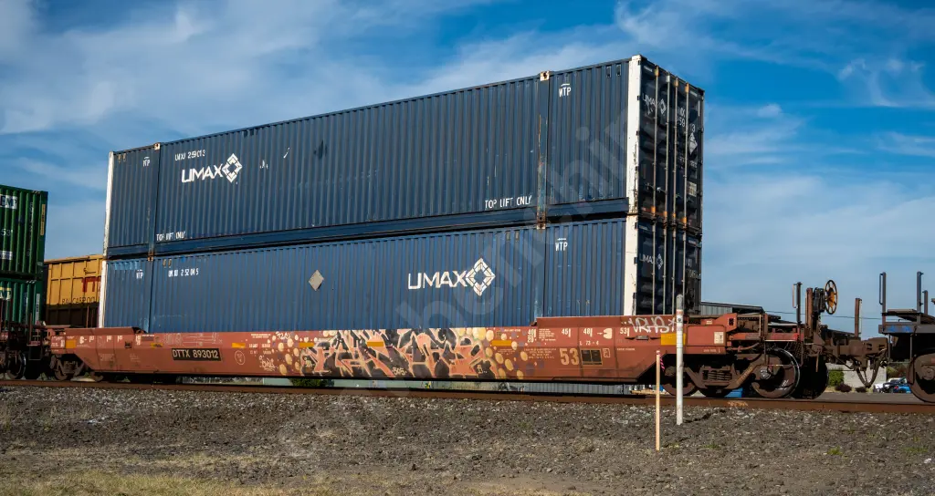 DTTX893012 - NORTH-AMERICA