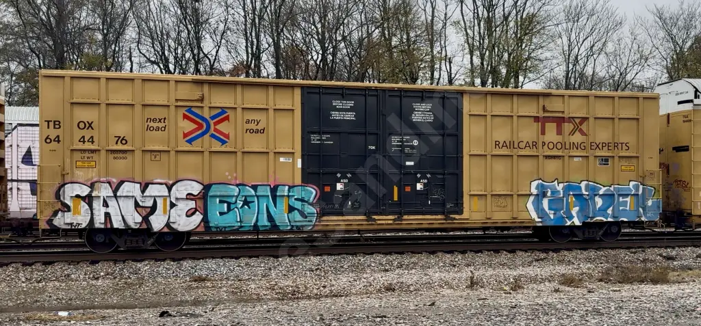 TBOX644476 - NORTH-AMERICA