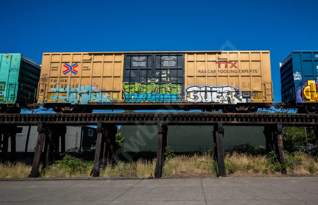 TBOX638840 - NORTH-AMERICA