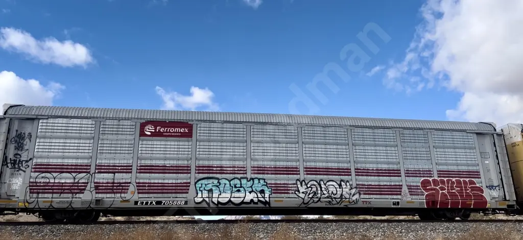 ETTX705888 - NORTH-AMERICA