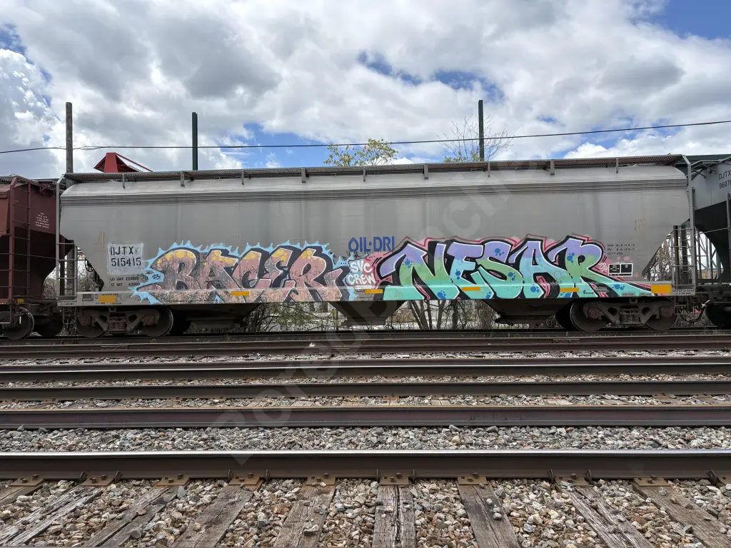 DJTX515415 - NORTH-AMERICA
