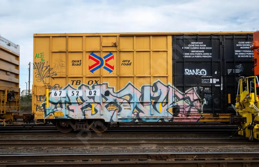 TBOX675202 - NORTH-AMERICA