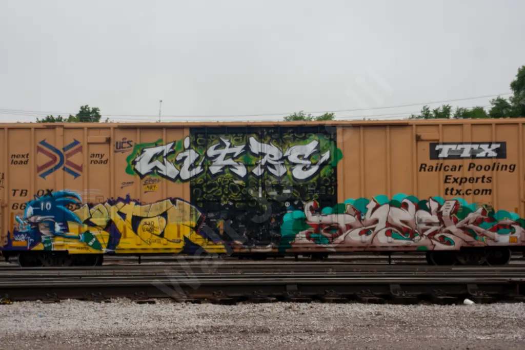 TBOX661065 - NORTH-AMERICA
