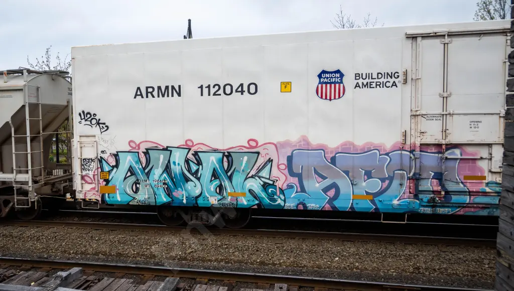 ARMN112040 - NORTH-AMERICA