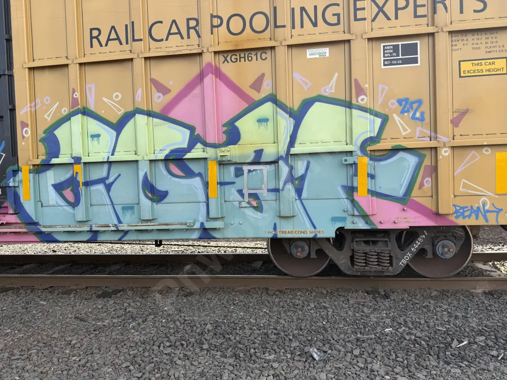 TBOX644897 - NORTH-AMERICA